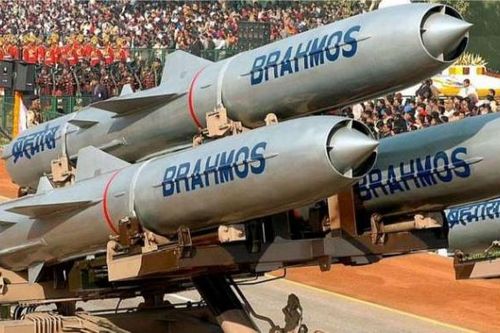 Chuyên gia Trung Quốc chỉ trích Ấn Độ định triển khai tên lửa Brahmos ở biên giới
