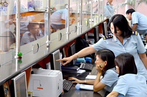 Hơn 22.000 hộp sữa cứu trợ cho trẻ em ở TP. HCM được thông quan