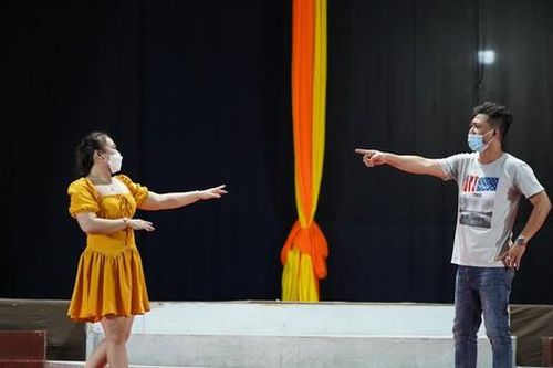 Sân khấu TPHCM: Chạy nước rút để mở cửa