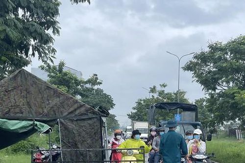 Đà Nẵng chia ranh giới cấp độ chống dịch, nhiều người tìm cách 'vượt rào'