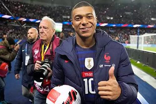 Mbappe kiên định với kế hoạch rời PSG mùa Hè 2022