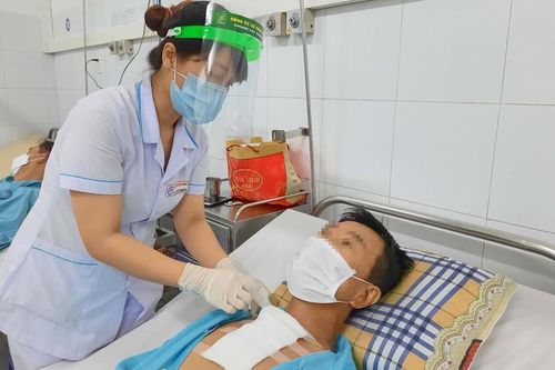 Phẫu thuật ca bệnh ung thư khí quản hiếm gặp, bệnh nhân thường ho nhiều