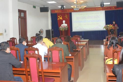 67 học viên tham gia lớp bồi dưỡng đối tượng kết nạp Đảng khóa 69