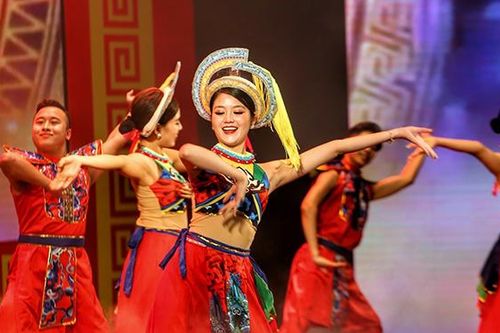 19 đơn vị tham dự Liên hoan Ca Múa Nhạc toàn quốc 2021