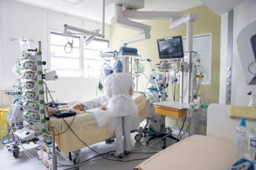 Dịch Covid tăng trở lại ở Pháp và châu Âu
