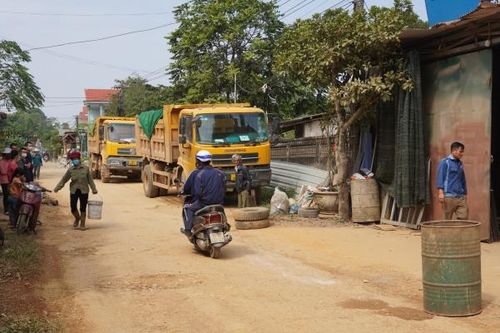 Thanh Hóa: Xe quá tải đang gây bức xúc trong dân