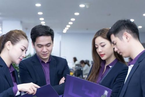 Thị trường chứng khoán thăng hoa, TVB tăng gấp 3 kế hoạch lợi nhuận
