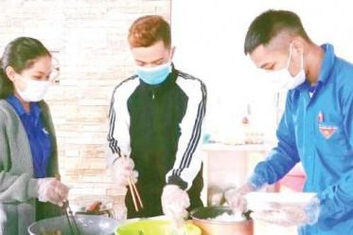 Chính trị - Xã hội Thanh niên Cùng vào cuộc, xung kích đẩy lùi dịch bệnh