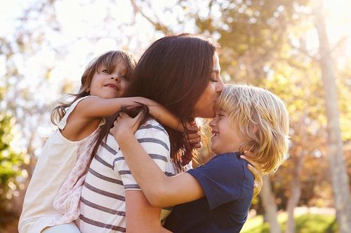 5 cách giúp trẻ phục hồi tâm lý trong đại dịch