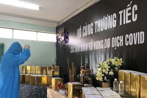 Tưởng niệm nạn nhân mất vì COVID-19: Có ý nghĩa sâu sắc và rất kịp thời