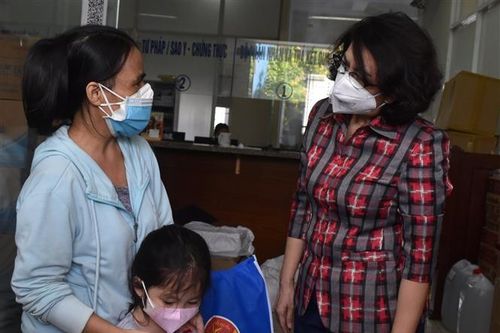 TP.HCM đề xuất chính sách hỗ trợ người cao tuổi neo đơn và trẻ mồ côi