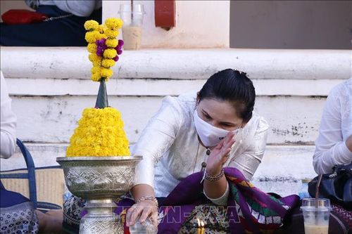 Lào thu hẹp quy mô lễ hội ThatLuang
