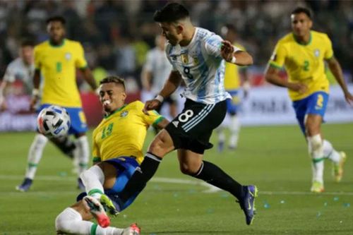 Brazil ngăn Argentina giành vé sớm đến Qatar
