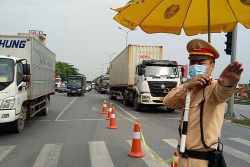 Đảm bảo giao thông thông suốt, an toàn phục vụ sản xuất sau nới lỏng giãn cách