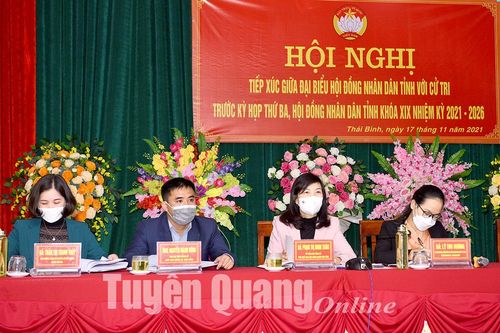 Phó Chủ tịch Thường trực HĐND tỉnh PhạmThị Minh Xuân tiếp xúc cử tri xã Thái Bình