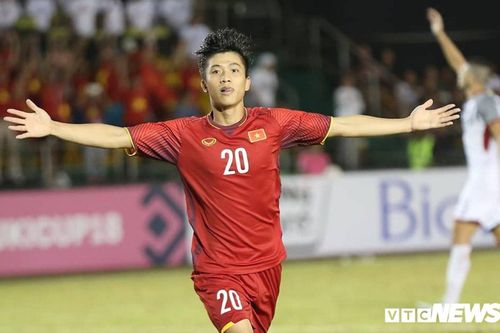 Phan Văn Đức: 'HLV Park Hang Seo động viên tôi vượt qua áp lực'