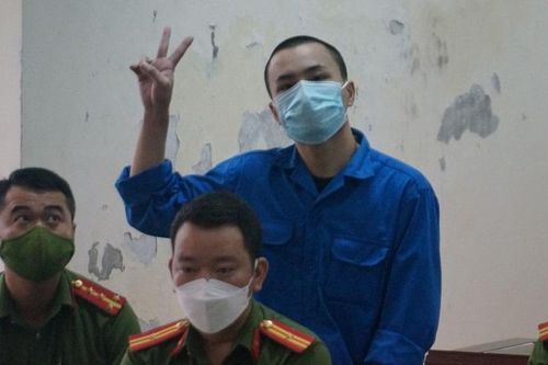 Con nuôi Đường 'Nhuệ' xin... được xử nặng