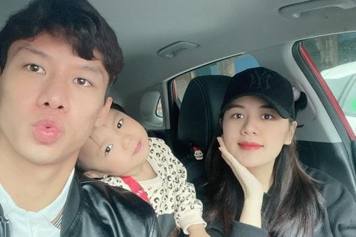 Quế Ngọc Hải 'dịu dàng' khi về với 'nóc nhà'