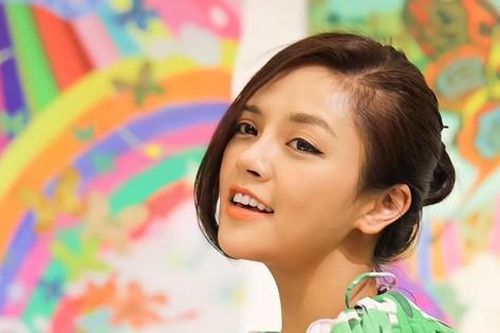 Hình xăm này có gì đặc biệt mà khiến Thu Quỳnh ('Hương vị tình thân') vén áo lộ vòng 1?