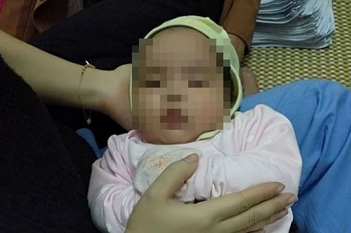 Bé gái 3 tháng tuổi bị bỏ rơi trước nhà người dân ở Thái Nguyên