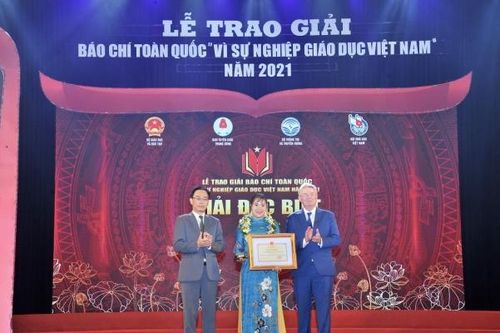 'Đi về phía tâm dịch' để 'trồng' thêm nhiều trái tim nhân ái
