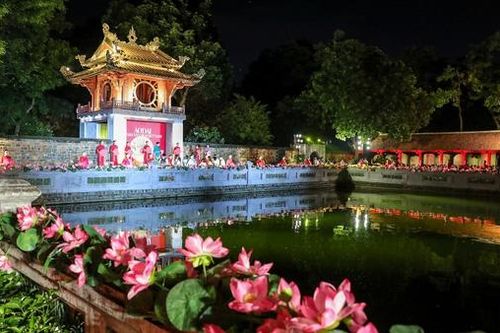 'Bảo tồn và phát huy giá trị di sản Di tích Văn Miếu - Quốc Tử Giám trên nền tảng công nghệ 4.0'