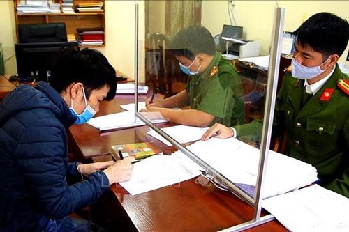 Khởi tố, bắt tạm giam bị can lừa đảo chiếm đoạt 3,8 tỷ đồng
