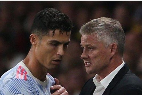 Ronaldo sẽ là bài toán khó cho bất kỳ HLV nào muốn tới Man United