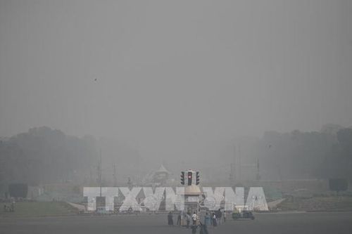 Ấn Độ tạm ngừng năm nhà máy điện xung quanh thủ đô để giảm ô nhiễm
