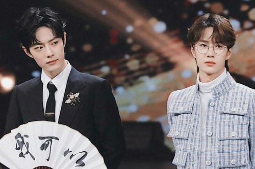 Vương Nhất Bác và Tiêu Chiến đều có niềm đam mê đặc biệt với thứ này trên sân khấu