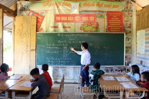 Nỗi niềm giáo viên 'cắm bản'