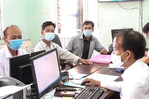 Triệu Phong phấn đấu giải quyết thủ tục hành chính nhanh nhất cho cá nhân, tổ chức