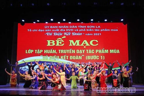 Lan tỏa 'Vũ điệu kết đoàn'