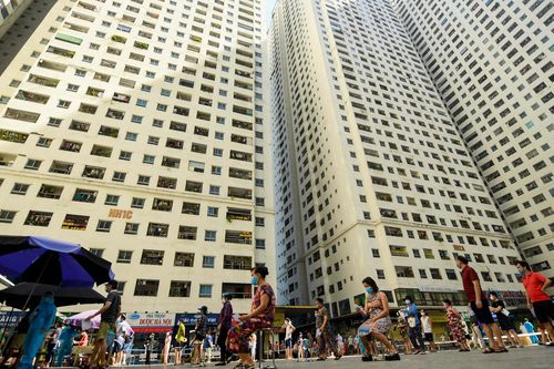 Hà Nội phong tỏa chung cư HH2A Linh Đàm với hơn 2.000 người