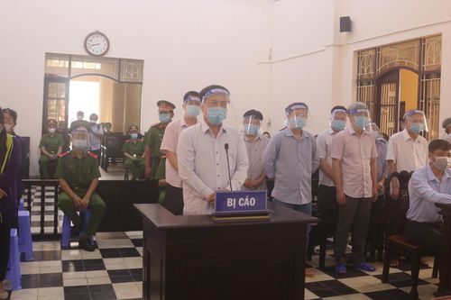 Xét xử cựu Chủ tịch TP Trà Vinh về tội vi phạm quy định quản lý tài sản nhà nước
