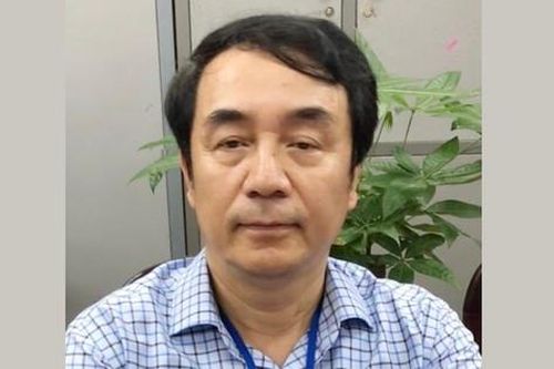 Khởi tố cựu Tổng Cục phó Quản lý thị trường Trần Hùng với cáo buộc nhận hối lộ