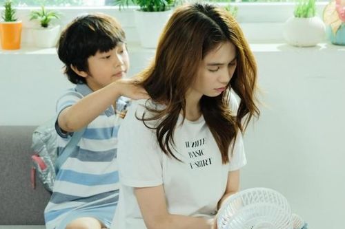 Ngọc Trinh bất ngờ được đề cử Nữ diễn viên xuất sắc nhất