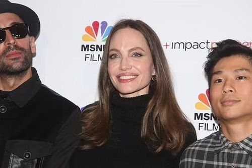Pax Thiên lộ diện sau một thời gian vắng mặt tại các sự kiện của mẹ Angelina Jolie
