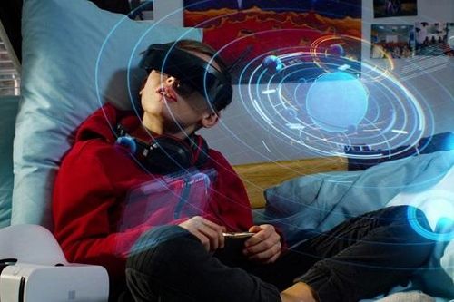 Sức hút khủng khiếp từ vũ trụ ảo, các 'gã khổng lồ' đang rót tiền tấn