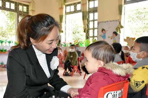 Những hi sinh thầm lặng