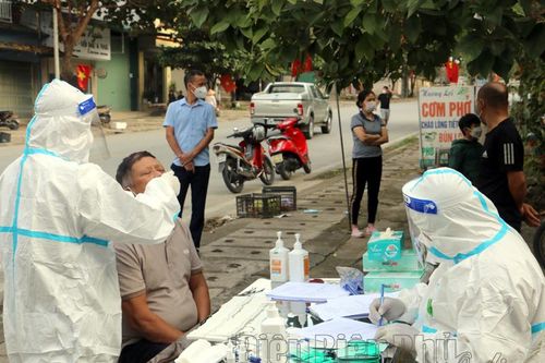 Mường Chà khẩn trương triển khai biện pháp ứng phó với dịch Covid-19