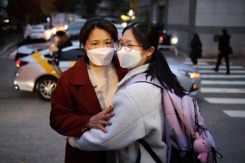 Kỳ thi đại học 8 giờ khét tiếng ở Hàn Quốc: Bài kiểm tra chi phối cuộc đời