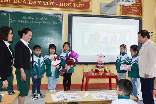 Xây dựng trường học hạnh phúc ở Yên Bái