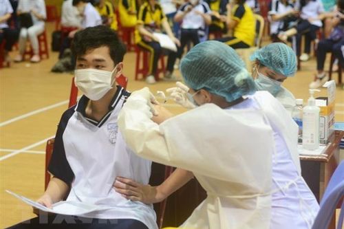 Đà Nẵng: Đảm bảo an toàn trong quá trình tiêm vaccine cho học sinh