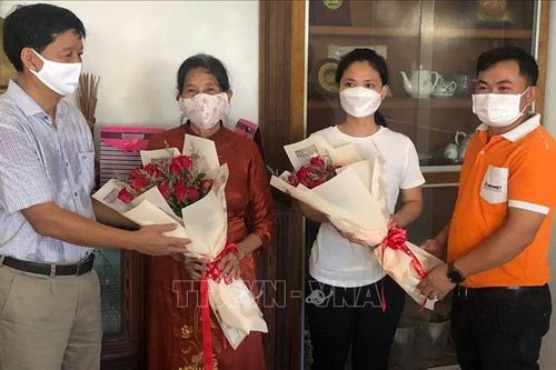Giáo viên gốc Việt miệt mài với sự nghiệp trồng người ở Campuchia