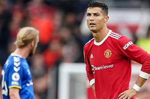 Ronaldo trước trận gặp Watford: 'Xắn tay vào việc thôi!'