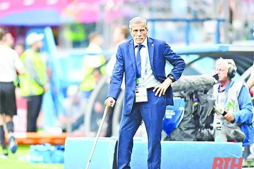 Tạm biệt 'Ông giáo già'