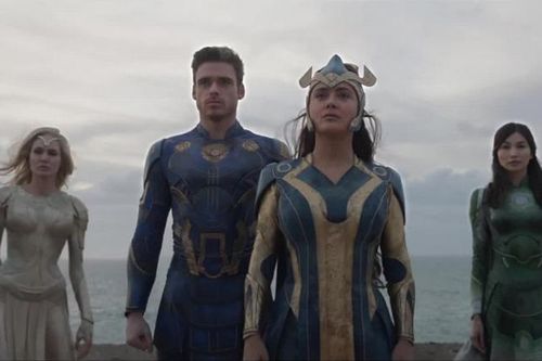'Bom tấn' Eternals giữ vững quán quân ở Bắc Mỹ