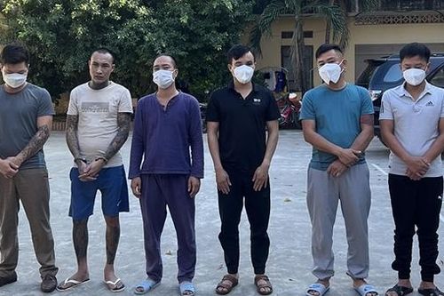 Triệt xóa ổ nhóm 'tín dụng đen' vùng biển