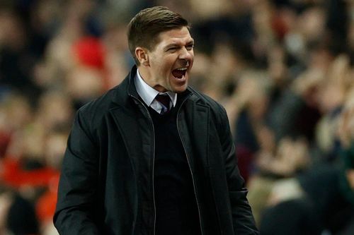 HLV Gerrard ra mắt Premier League bằng chiến thắng 2-0